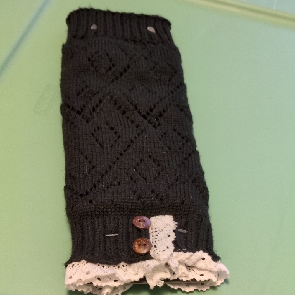 Black Knit Leg Warmer with Lace Trim NWOT